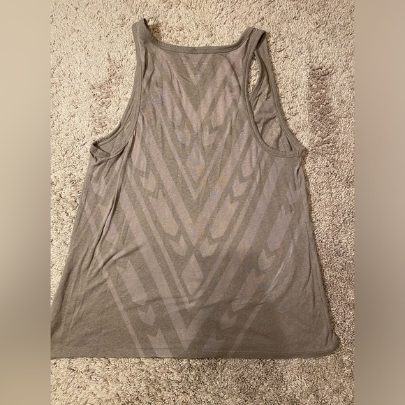 American Eagle Outfitters Women’s Tank Top Large Brown Aztec Geometric Print - Picture 8 of 10